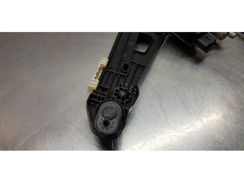 Recambio de elevalunas delantero derecho para peugeot 3008 active referencia OEM IAM 9830389280 9829482280  Recambio de elevalunas delantero derecho para peugeot 3008 active referencia OEM IAM 9830389280 9829482280