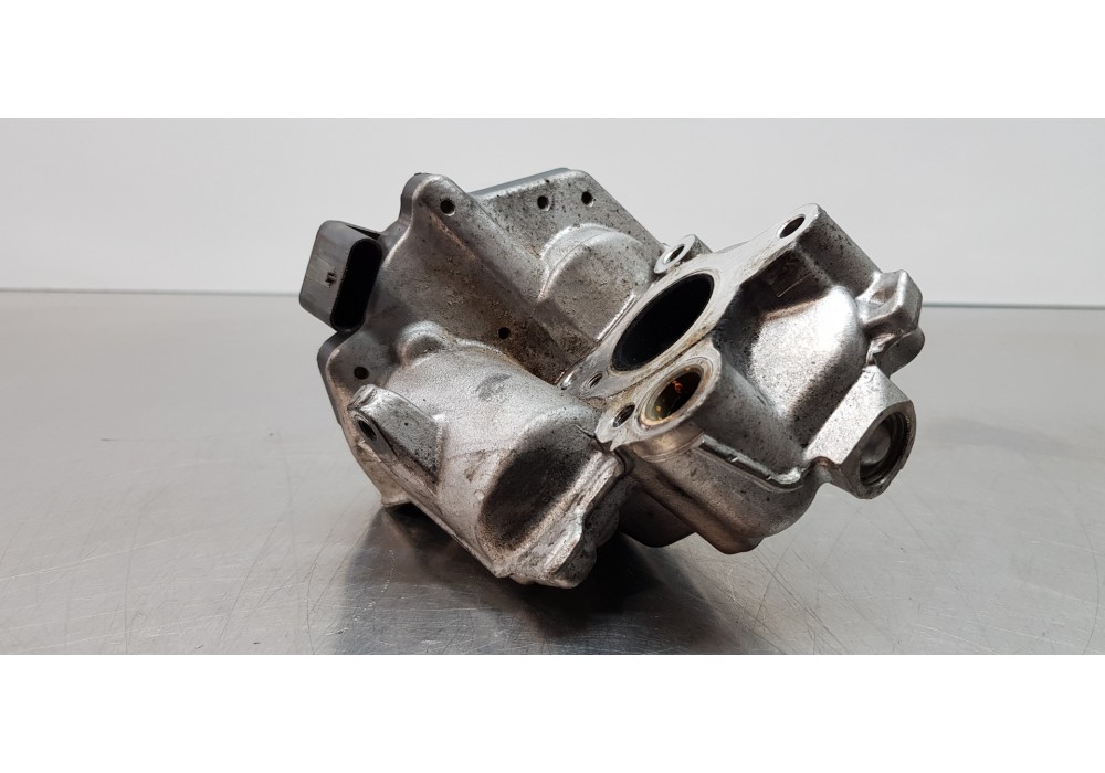 Recambio de valvula egr para mercedes clase e (w212) familiar 220 cdi blueefficiency (212.202) referencia OEM IAM A6511400760 A2