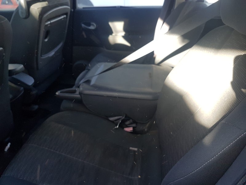 renault scenic ii del año 2008