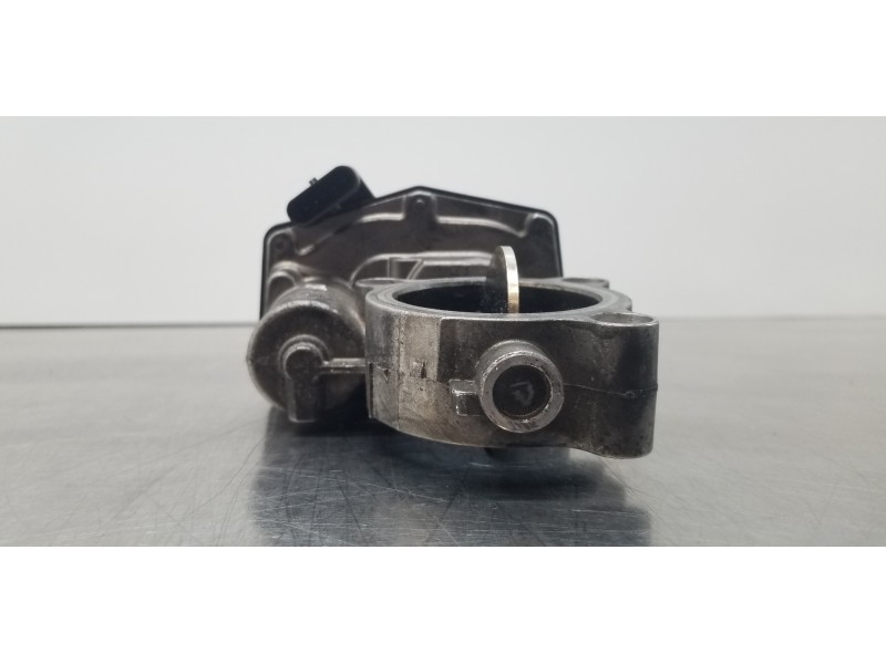 Recambio de caja mariposa para bmw x3 (f25) xdrive 20d referencia OEM IAM 13547810752  