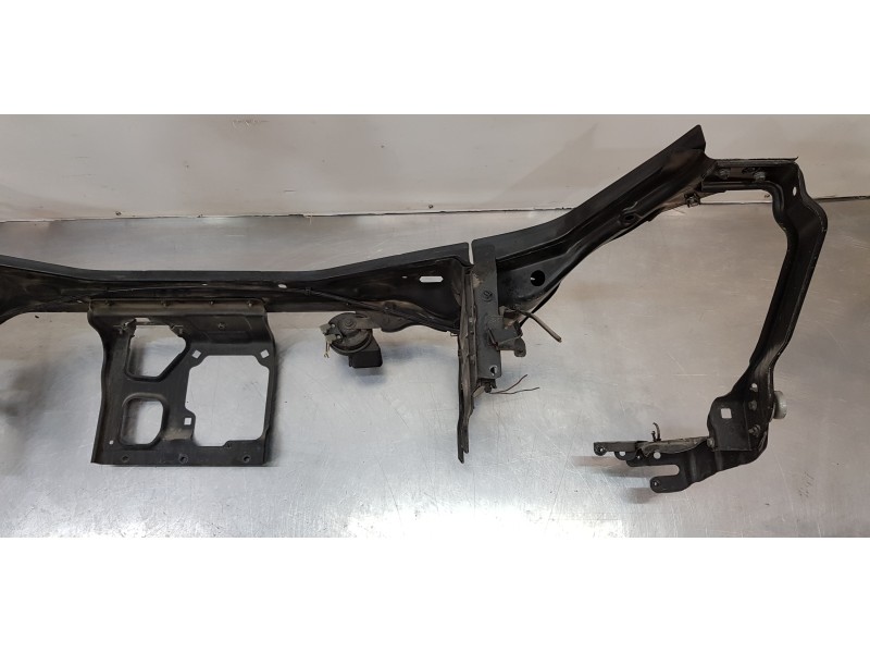 Recambio de travesaño superior para mercedes clase cls (w219) 350 (219.356) referencia OEM IAM A2196200916  