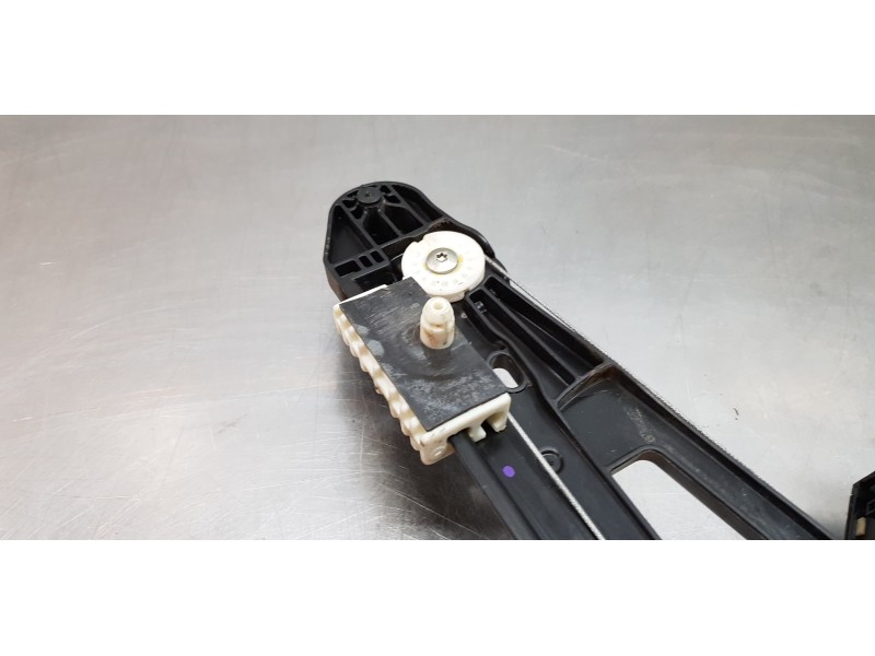 Recambio de elevalunas delantero derecho para peugeot 3008 active referencia OEM IAM 9830389280 9829482280  Recambio de elevalunas delantero derecho para peugeot 3008 active referencia OEM IAM 9830389280 9829482280