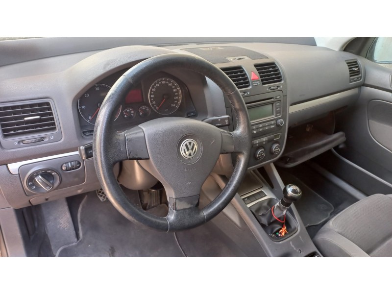 volkswagen golf v berlina (1k1) del año 2003 volkswagen golf v berlina (1k1) del año 2003