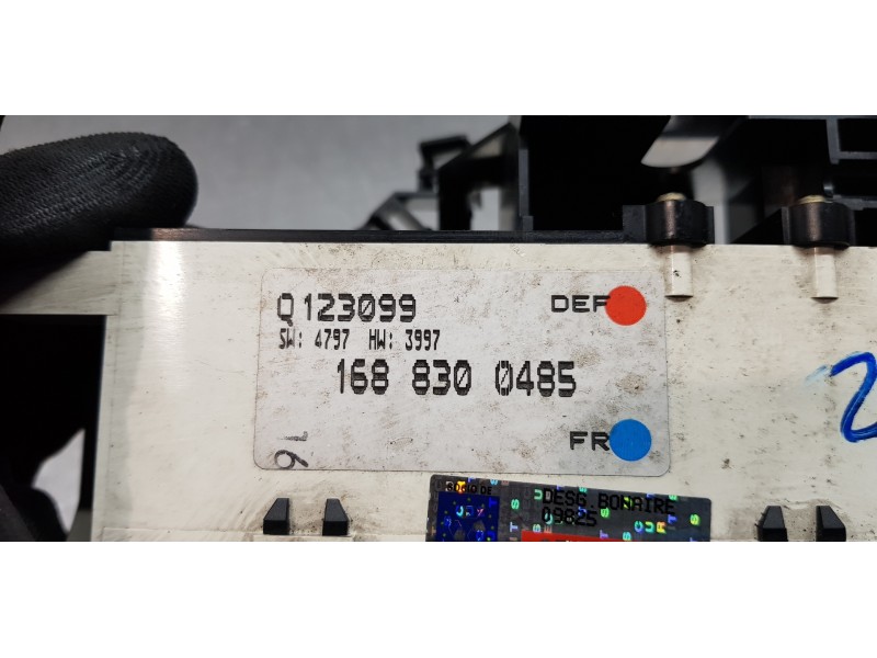 Recambio de mando climatizador para mercedes clase a (w168) 170 cdi (168.008) referencia OEM IAM 1688300485  