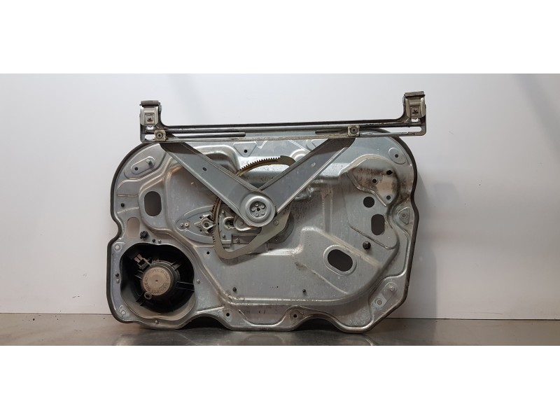 Recambio de elevalunas delantero izquierdo para ford focus berlina (cap) ambiente (d) referencia OEM IAM 4M5T14A389   Recambio de elevalunas delantero izquierdo para ford focus berlina (cap) ambiente (d) referencia OEM IAM 4M5T14A389