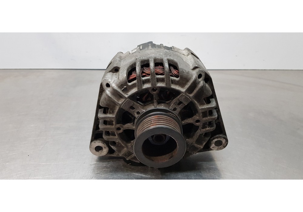 Recambio de alternador para mercedes clase c (w203) sportcoupe c 180 (203.735) referencia OEM IAM A0111548402  