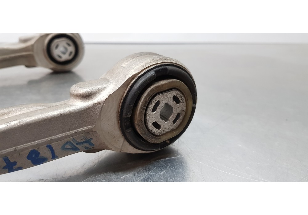Recambio de brazo suspension superior delantero izquierdo para alfa romeo stelvio (630) basis q4 referencia OEM IAM 50539881  