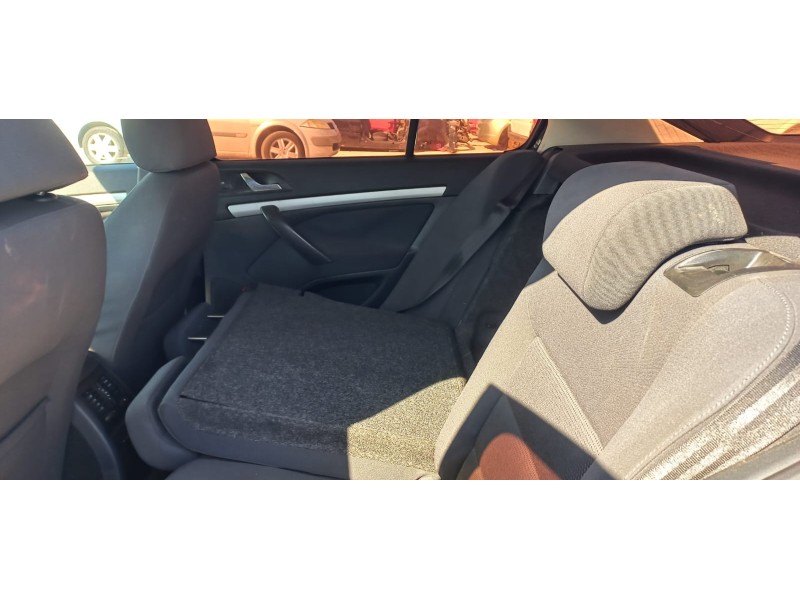 skoda octavia berlina (1z3) del año 2005