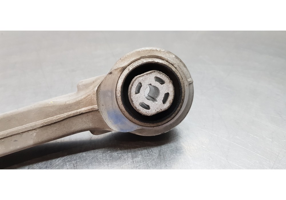 Recambio de brazo suspension superior delantero izquierdo para alfa romeo stelvio (630) basis q4 referencia OEM IAM 50539881  