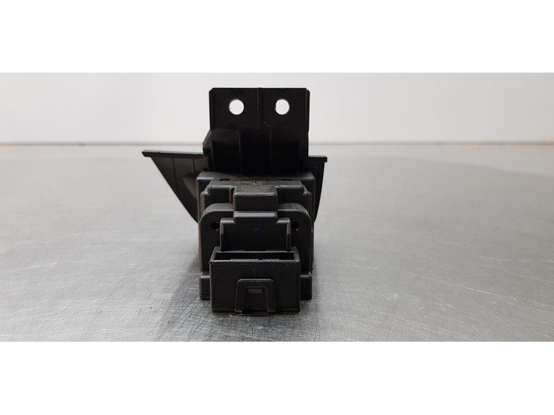 Recambio de conmutador de arranque para bmw serie 1 berlina (e81/e87) 116i referencia OEM IAM 6954717   Recambio de conmutador de arranque para bmw serie 1 berlina (e81/e87) 116i referencia OEM IAM 6954717