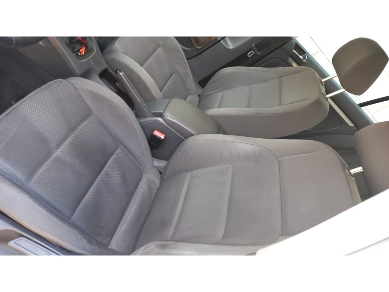 volkswagen golf v berlina (1k1) del año 2003 volkswagen golf v berlina (1k1) del año 2003