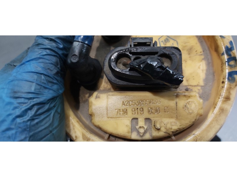 Recambio de aforador para volkswagen t5 transporter/furgoneta caja cerrada referencia OEM IAM 7H0919050C  