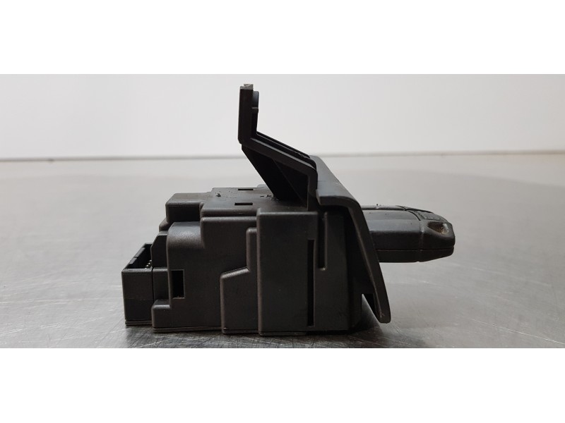 Recambio de conmutador de arranque para bmw serie 1 berlina (e81/e87) 116i referencia OEM IAM 6954717   Recambio de conmutador de arranque para bmw serie 1 berlina (e81/e87) 116i referencia OEM IAM 6954717