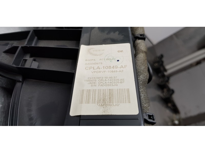 Recambio de cuadro instrumentos para land rover range rover vogue referencia OEM IAM LR060017  