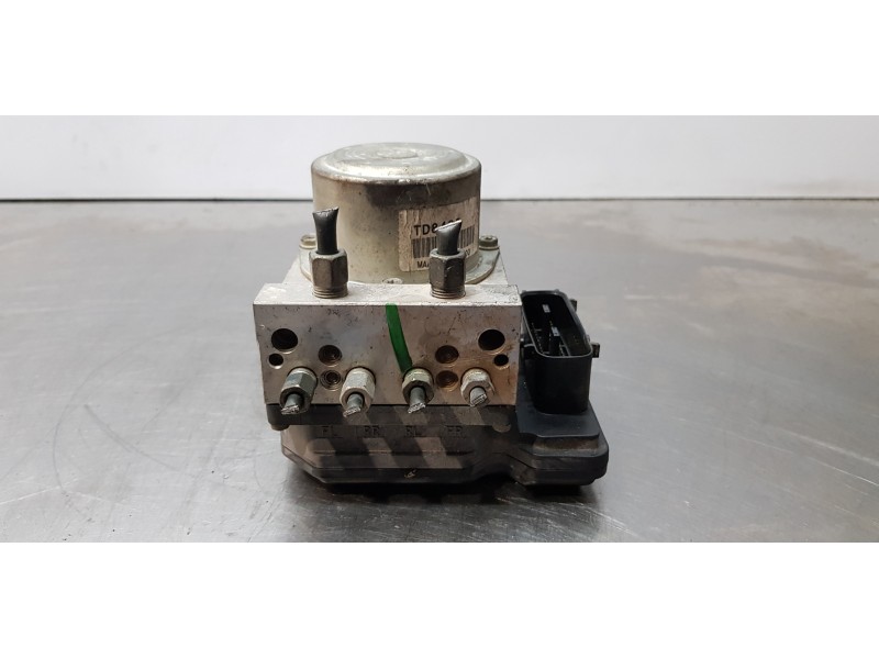 Recambio de abs para nissan juke (f15) visia referencia OEM IAM 47660BX81A  