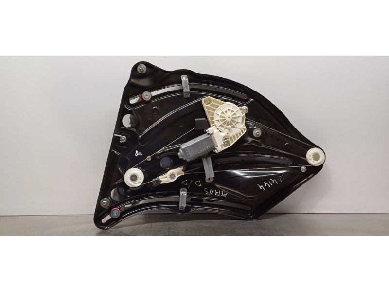 Recambio de elevalunas trasero derecho para mercedes clase clk (w207) coupe 3.0 cdi cat referencia OEM IAM A2076701403  