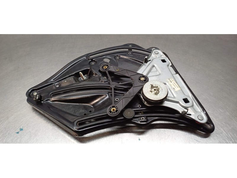 Recambio de elevalunas trasero derecho para mercedes clase clk (w207) coupe 3.0 cdi cat referencia OEM IAM A2076701403  