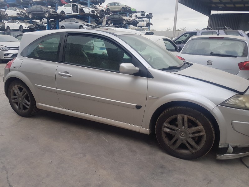 renault megane ii berlina 3p del año 2007