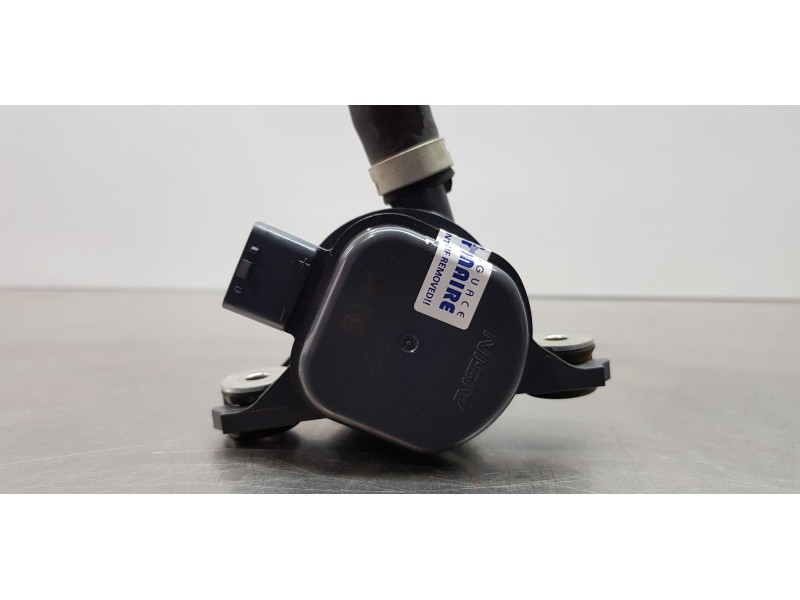 Recambio de bomba agua para toyota rav 4 plug-in hybrid advance referencia OEM IAM G904042020  