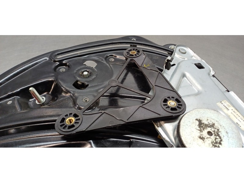 Recambio de elevalunas trasero derecho para mercedes clase clk (w207) coupe 3.0 cdi cat referencia OEM IAM A2076701403  