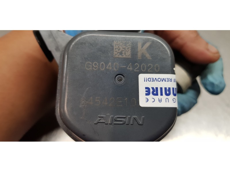 Recambio de bomba agua para toyota rav 4 plug-in hybrid advance referencia OEM IAM G904042020  