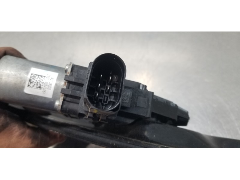 Recambio de elevalunas trasero derecho para bmw x3 (f25) xdrive 20d referencia OEM IAM 51357382138  