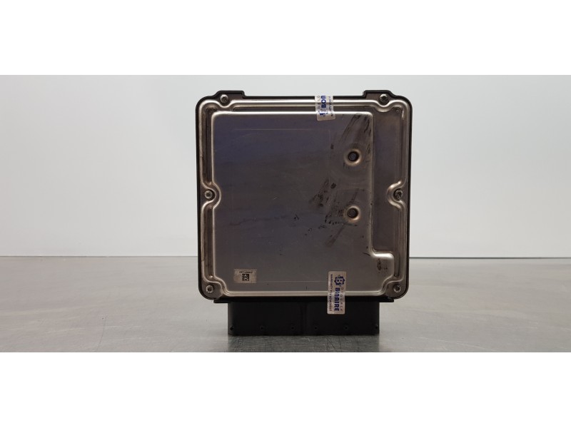 Recambio de centralita motor uce para seat leon st (5f8) reference referencia OEM IAM 04L907309R 0281031066  Recambio de centralita motor uce para seat leon st (5f8) reference referencia OEM IAM 04L907309R 0281031066