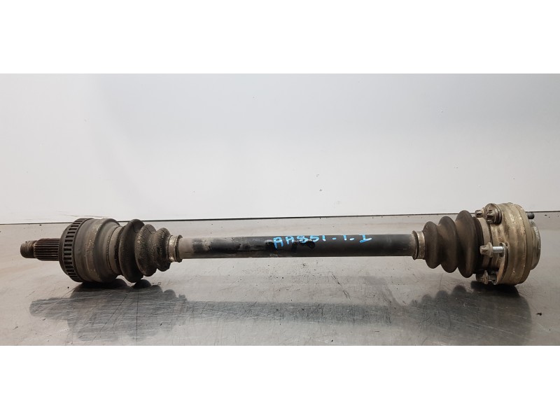 Recambio de transmision trasera izquierda para bmw serie 1 berlina (e81/e87) 116i referencia OEM IAM 7523959   Recambio de transmision trasera izquierda para bmw serie 1 berlina (e81/e87) 116i referencia OEM IAM 7523959