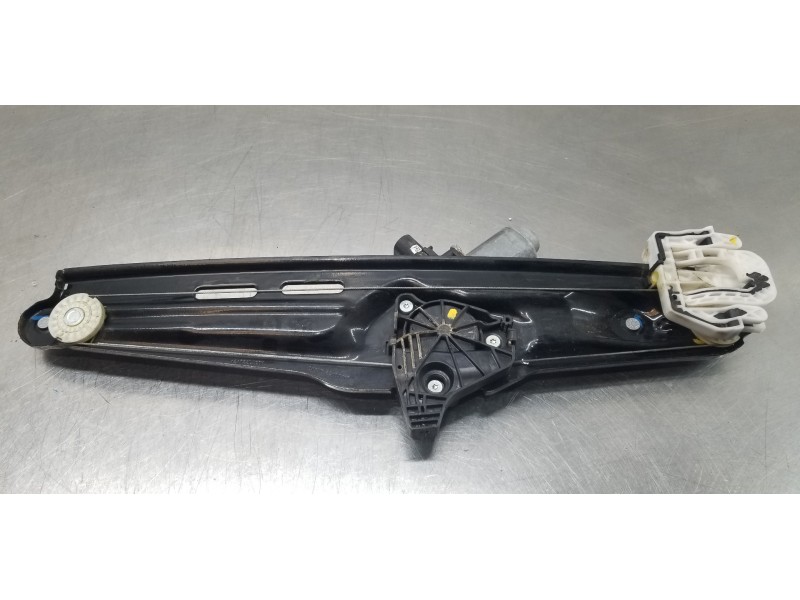 Recambio de elevalunas trasero izquierdo para bmw x3 (f25) xdrive 20d referencia OEM IAM 51357382139 7258535 