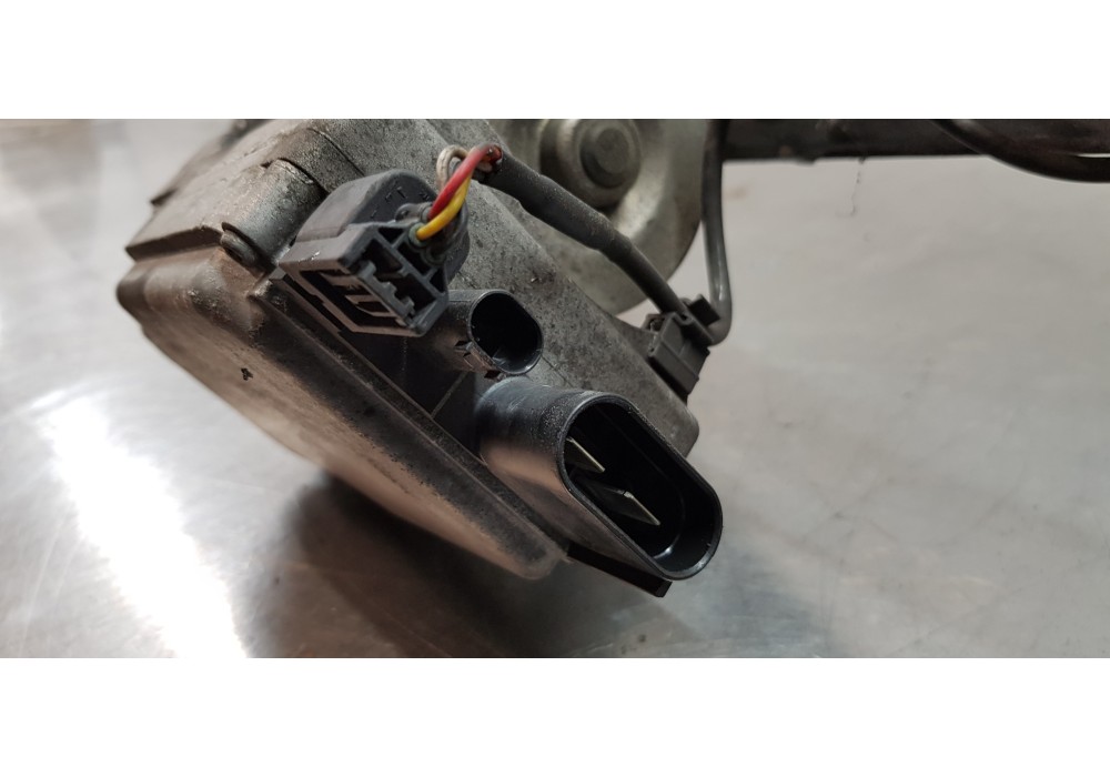 Recambio de cremallera direccion para mercedes clase b (w246) b 200 cdi (246.208) referencia OEM IAM A2464604501  