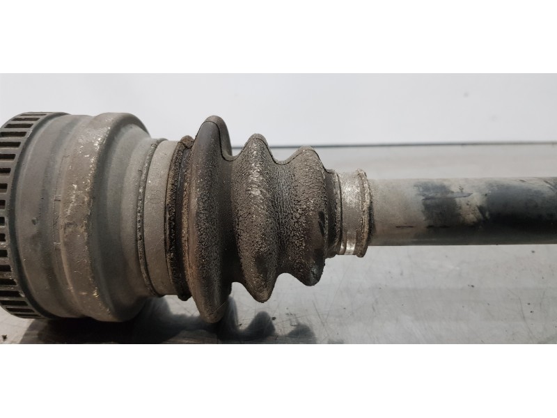 Recambio de transmision trasera izquierda para bmw serie 1 berlina (e81/e87) 116i referencia OEM IAM 7523959   Recambio de transmision trasera izquierda para bmw serie 1 berlina (e81/e87) 116i referencia OEM IAM 7523959