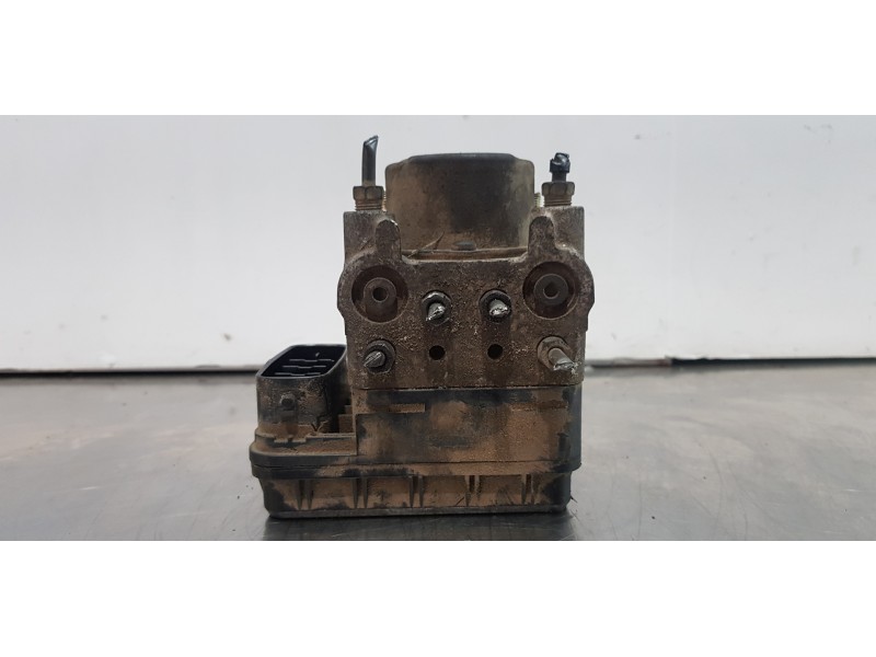 Recambio de abs para toyota rav 4 (a2) 1.8 luna (2003) referencia OEM IAM 4451042100  