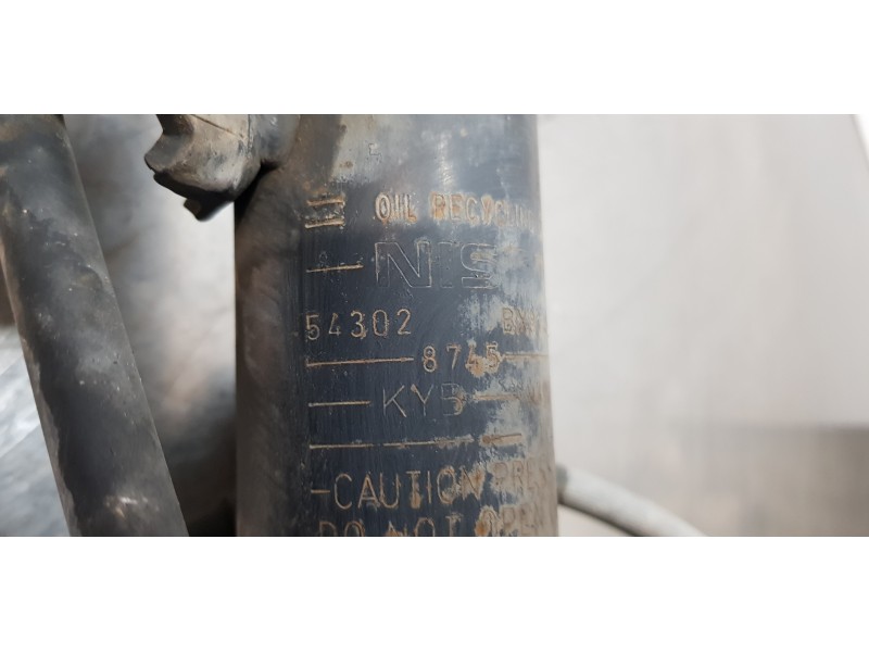 Recambio de amortiguador delantero derecho para nissan juke (f15) visia referencia OEM IAM 54302BX81A  