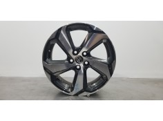 Recambio de llanta para toyota rav 4 plug-in hybrid advance referencia OEM IAM 4261142600  