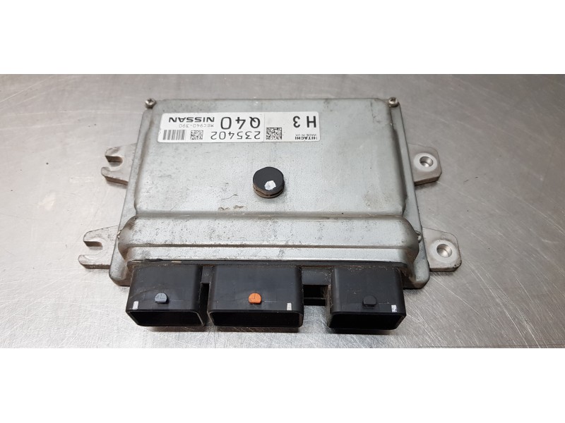 Recambio de centralita motor uce para nissan juke (f15) visia referencia OEM IAM 237031KH0A  