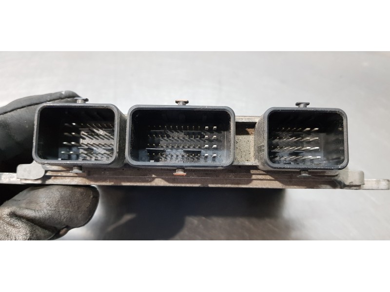 Recambio de centralita motor uce para nissan juke (f15) visia referencia OEM IAM 237031KH0A  