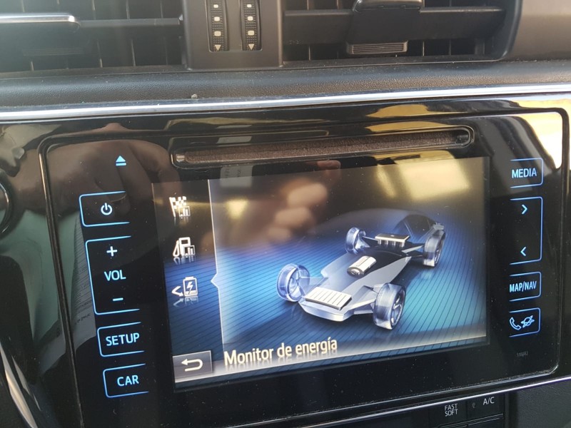 toyota auris touring sports (e18) del año 2015