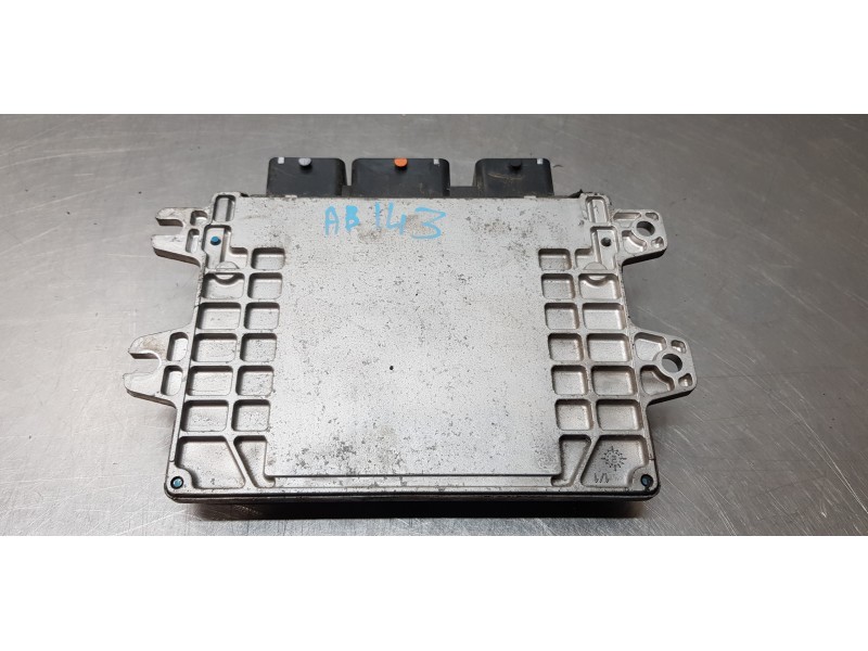 Recambio de centralita motor uce para nissan juke (f15) visia referencia OEM IAM 237031KH0A  