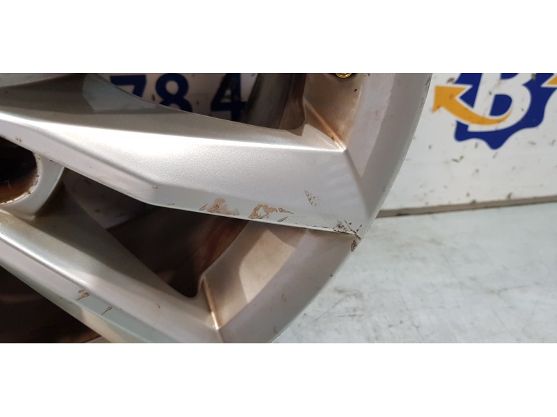 Recambio de llanta para skoda octavia combi (5e5) ambition referencia OEM IAM 5E0601025B   Recambio de llanta para skoda octavia combi (5e5) ambition referencia OEM IAM 5E0601025B