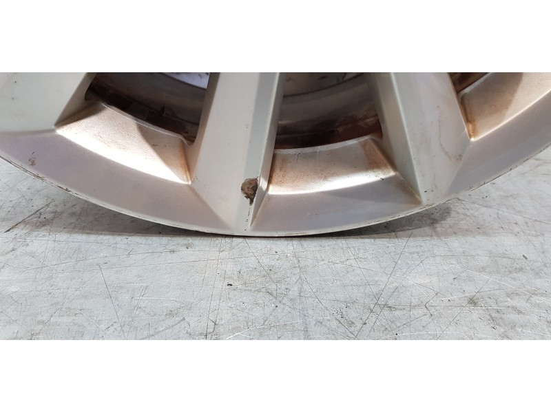 Recambio de llanta para skoda octavia combi (5e5) ambition referencia OEM IAM 5E0601025B   Recambio de llanta para skoda octavia combi (5e5) ambition referencia OEM IAM 5E0601025B