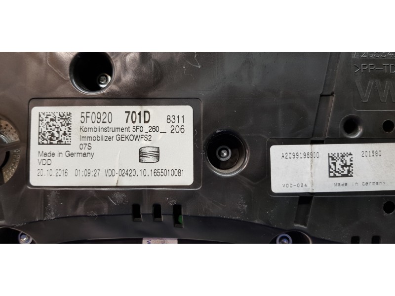 Recambio de cuadro instrumentos para seat leon st (5f8) reference referencia OEM IAM 5F0920701D   Recambio de cuadro instrumentos para seat leon st (5f8) reference referencia OEM IAM 5F0920701D