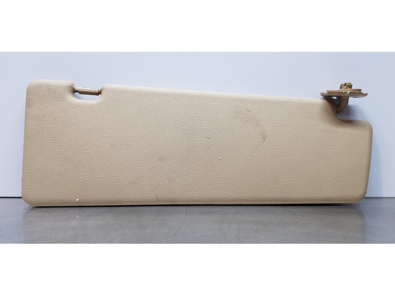 Recambio de parasol izquierdo para bmw x5 (e70) xdrive30d referencia OEM IAM 51168037379  