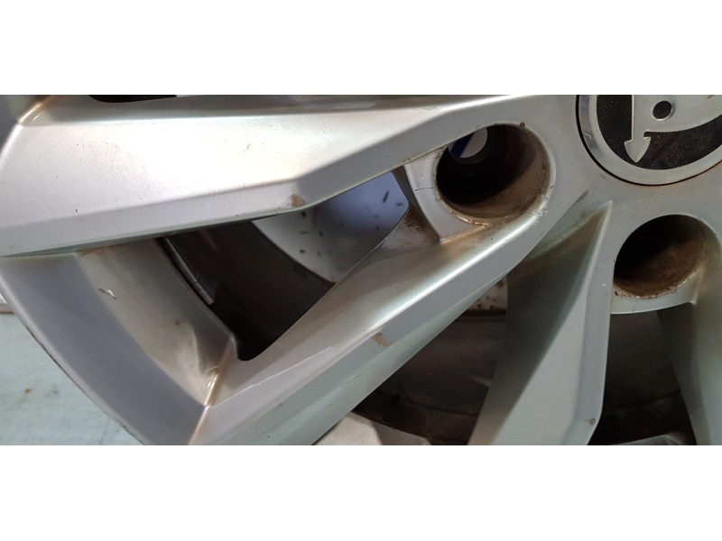 Recambio de llanta para skoda octavia combi (5e5) ambition referencia OEM IAM 5E0601025B   Recambio de llanta para skoda octavia combi (5e5) ambition referencia OEM IAM 5E0601025B