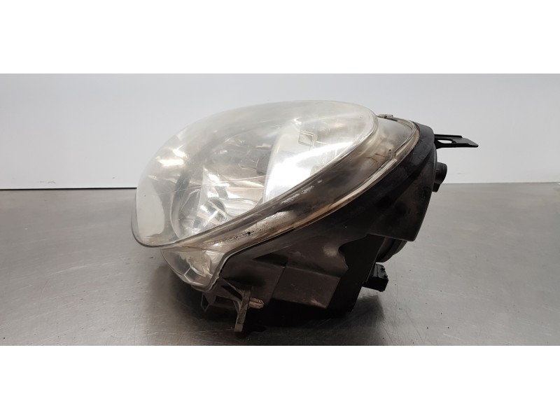 Recambio de faro izquierdo para citroen xsara berlina 1.9 d sx referencia OEM IAM 9638157980  