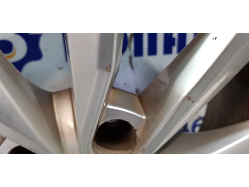 Recambio de llanta para skoda octavia combi (5e5) ambition referencia OEM IAM 5E0601025B   Recambio de llanta para skoda octavia combi (5e5) ambition referencia OEM IAM 5E0601025B