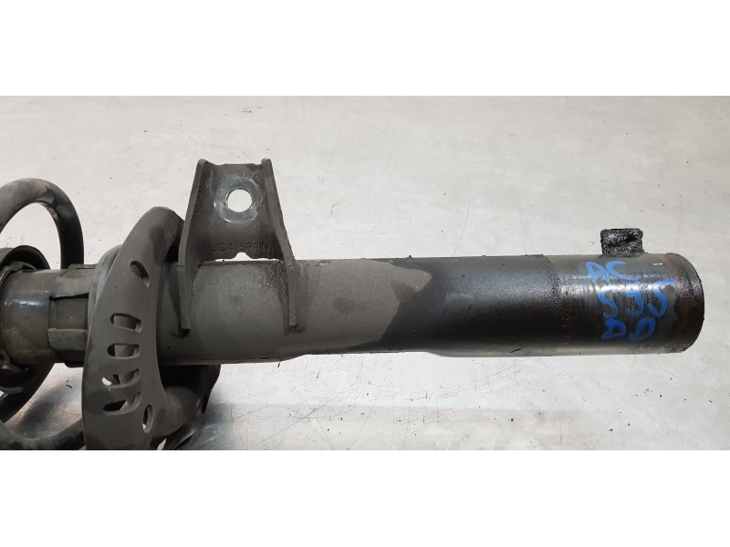 Recambio de amortiguador delantero derecho para volkswagen caddy ocio comfortline bmt referencia OEM IAM 2K5413031   Recambio de amortiguador delantero derecho para volkswagen caddy ocio comfortline bmt referencia OEM IAM 2K5413031