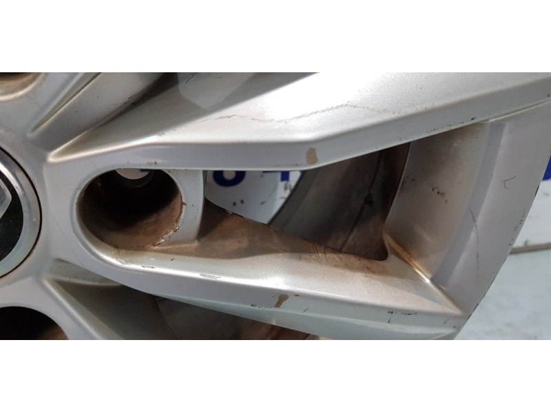 Recambio de llanta para skoda octavia combi (5e5) ambition referencia OEM IAM 5E0601025B   Recambio de llanta para skoda octavia combi (5e5) ambition referencia OEM IAM 5E0601025B