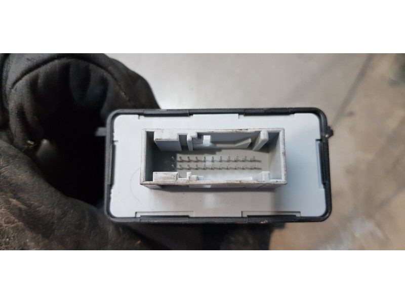 Recambio de centralita luces para audi a6 lim. (4g2) 3.0 tdi quattro referencia OEM IAM 4H0907357A  