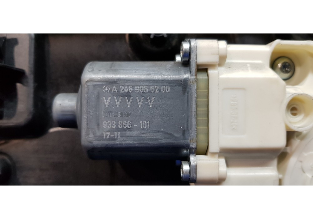 Recambio de elevalunas delantero derecho para mercedes clase b (w246) b 200 cdi (246.208) referencia OEM IAM A2467205800 A246906