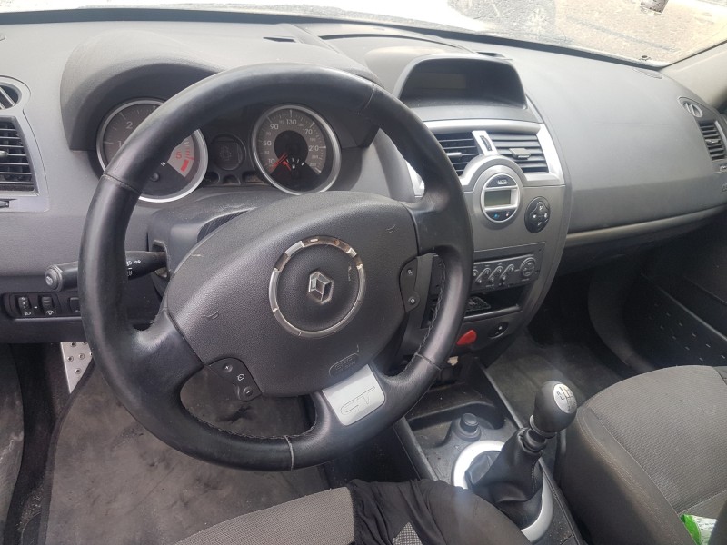 renault megane ii berlina 3p del año 2007